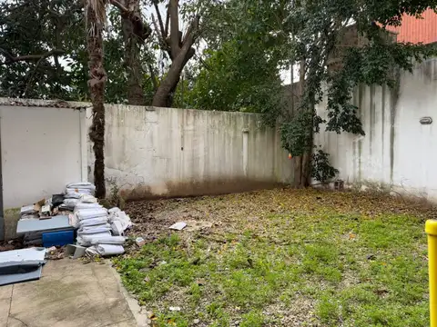 Local en Alquiler en Florida, $ 2.500.000