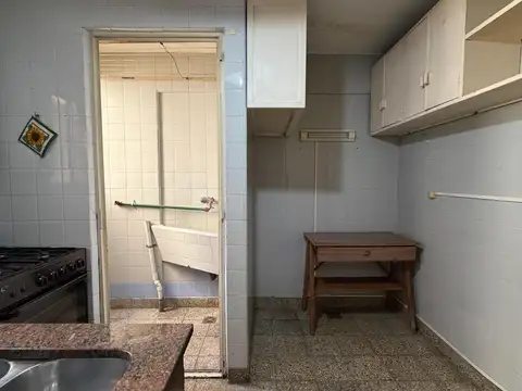 Oficina en Alquiler 40 años