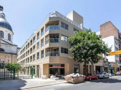 Local comercial a estrenar en Flores