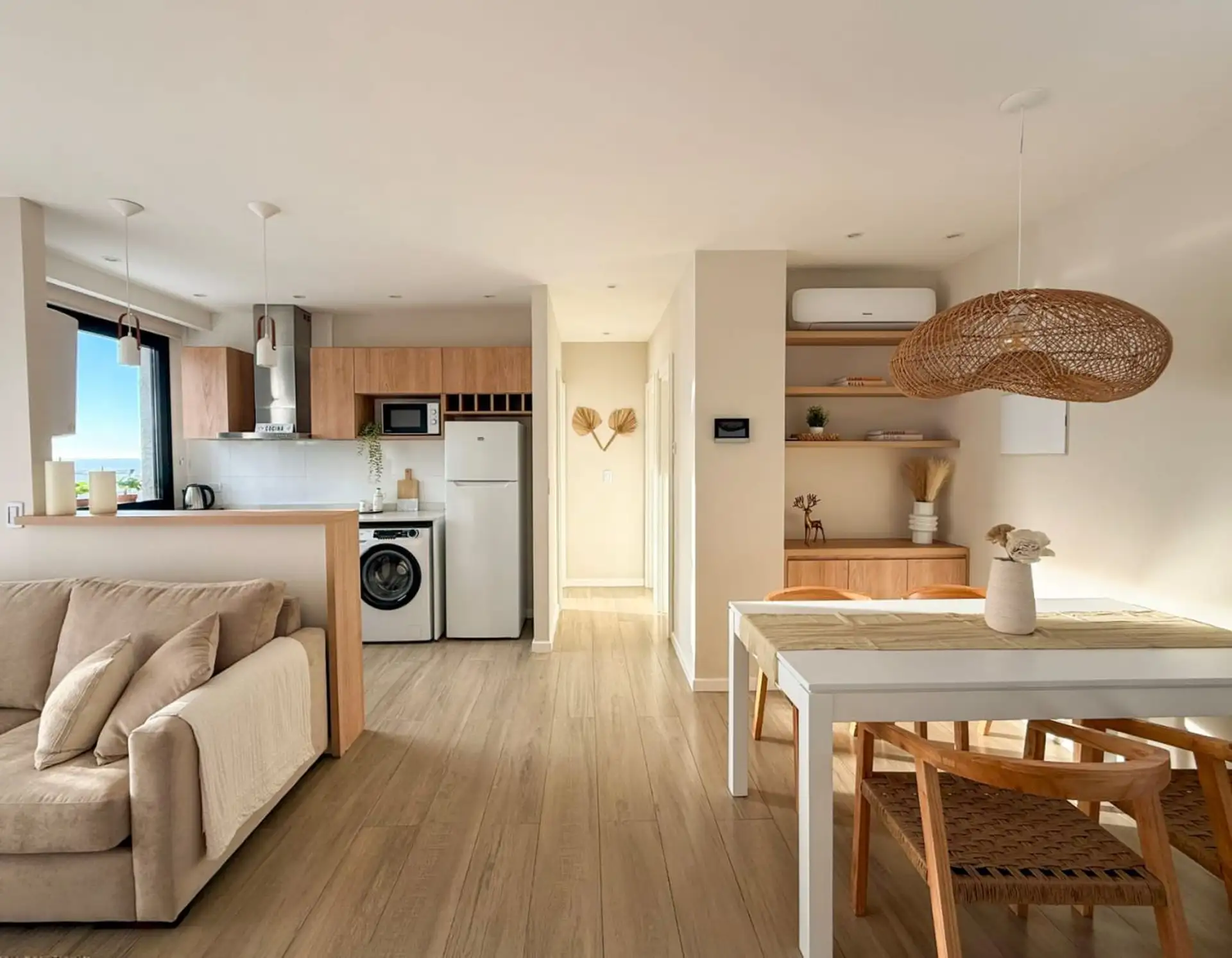 Venta de Departamento SEMIPISO 3 ambientes con terraza y vista al mar en Plaza Colón
