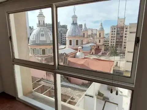 Departamento en Alquiler con 1 cochera