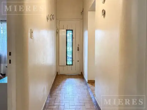 Depto Tipo Casa en Venta en La Lucila, USD 295.000