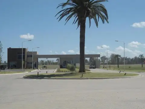 Terreno en Venta 30  mts Fondo