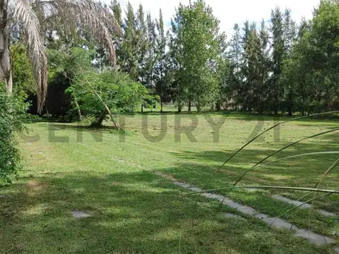 Casa Quinta Amoblada en Alquiler en Etcheverry