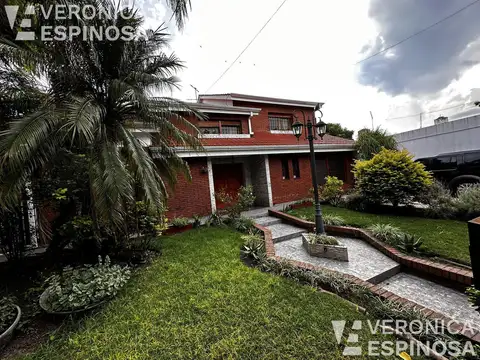 Casa en VENTA 5 ambientes, MORÓN