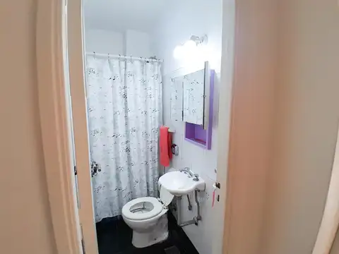 Rivadavia 5400 , Piso 7