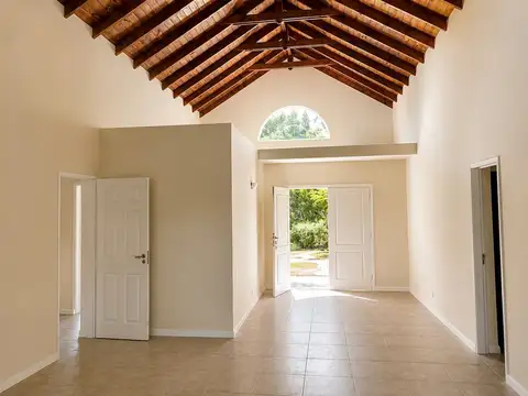 Casa en Alquiler en San Francisco, USD 1.600