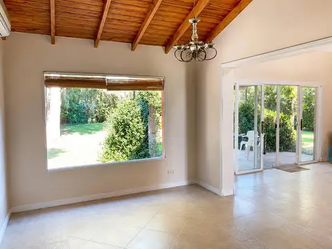Casa en Alquiler de 3 dormitorios
