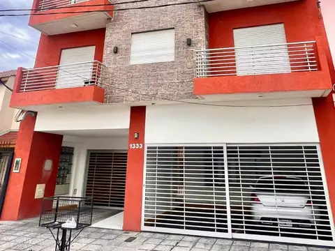 ALQUILER DE MONOAMBIENTE MUY COMODO Y LUMINOSO!