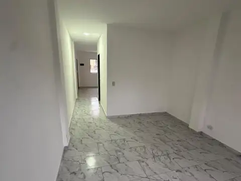 Oficina 2 ambientes con 1 baño