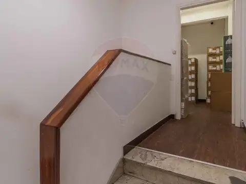 Venta Local u Oficina próximo a Intendencia Centro