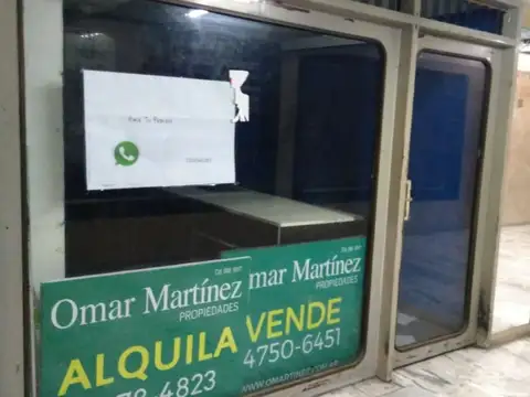 Local - Venta - Argentina, Caseros - Justo José de Urquiza  4700