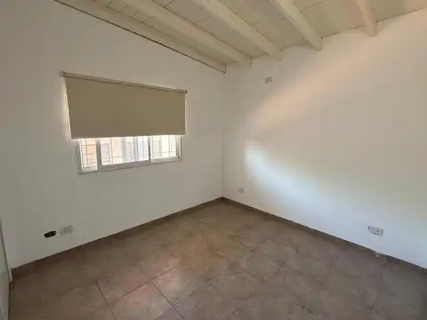 Departamento en Alquiler en Villa Luzuriaga, $ 470.000