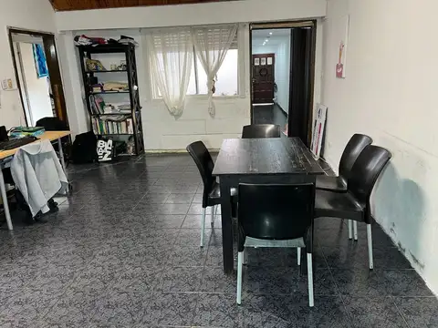 VENTA PH 4 AMBIENTES COCHERA A. CREDITO CIUDADELA