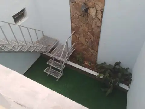Wood 4054 , Piso 0