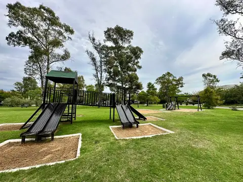 Terreno en Venta, FOS 35
