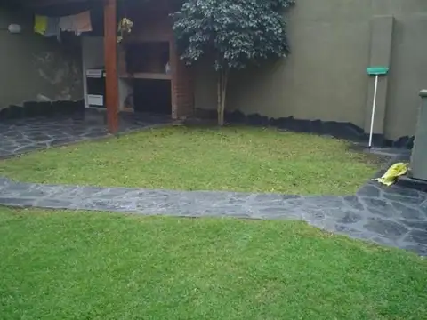 Casa en Alquiler 40 años