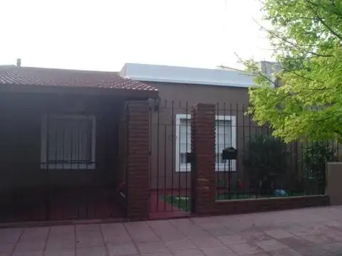 Casa en Alquiler 40 años