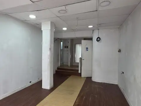 Local en Alquiler en Marcelo t de Alvear y Parana