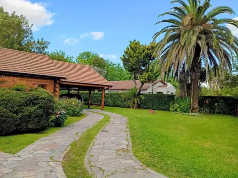 Cabaña en club de campo el Moro