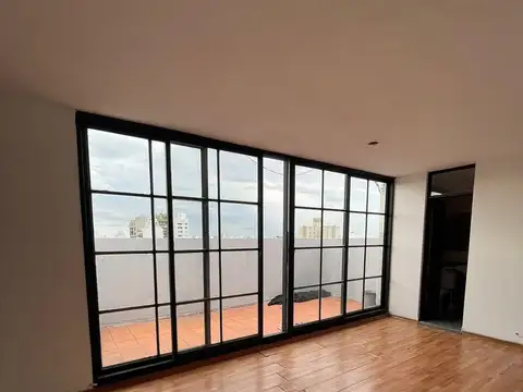 Oficina en Alquiler en La Plata, $ 400.000