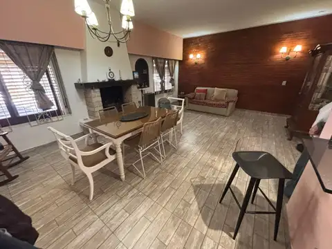 Las Casas 3800, Piso PB