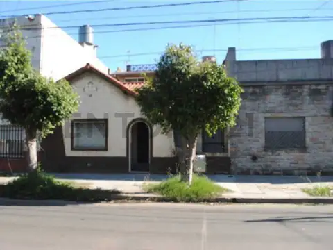 Casa Multifamiliar en Ciudadela