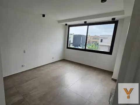 Casa en Alquiler al Norte