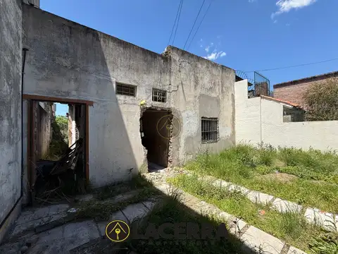 Intendente Ballester al 4000