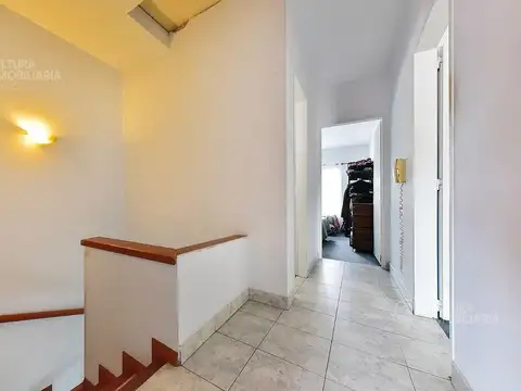 Depto Tipo Casa en Venta en Villa Sarmiento, USD 91.900