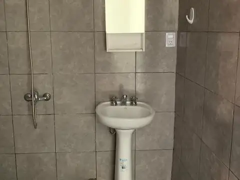 Depto Tipo Casa en Alquiler al Sudoeste