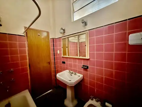 Depto Tipo Casa en Venta 86 años