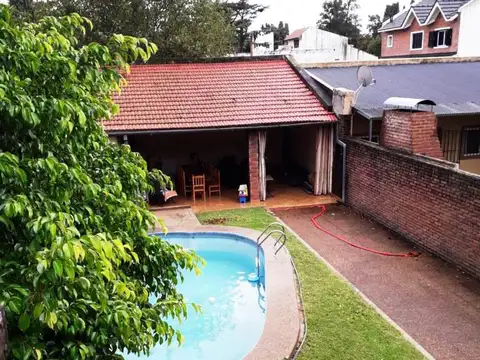 Casa en Venta en Monte Grande, USD 170.000