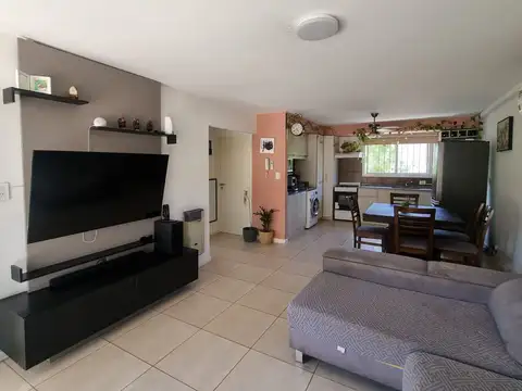 Depto Tipo Casa 3 ambientes con 1 baño