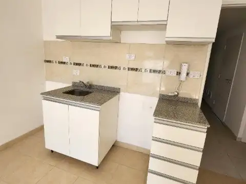Pierres 100, Piso 1°