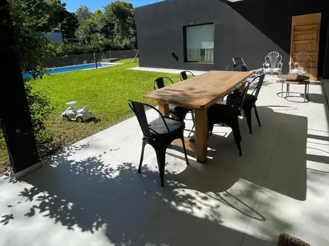 Casa en alquiler en  Mapuche con pileta