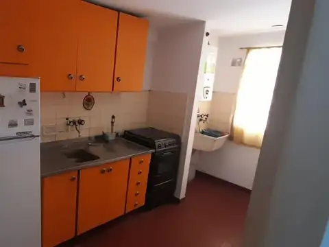 VENTA - DEPARTAMENTO DE DOS DORMITORIOS - CENTRO