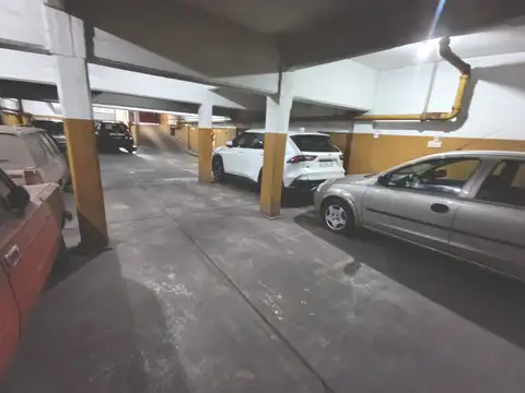 Avenida Acoyte 700, Piso PB