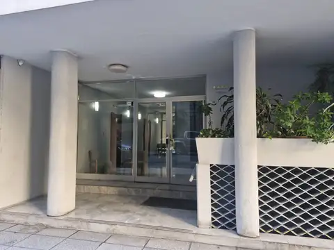 Tres ambientes con dependencia