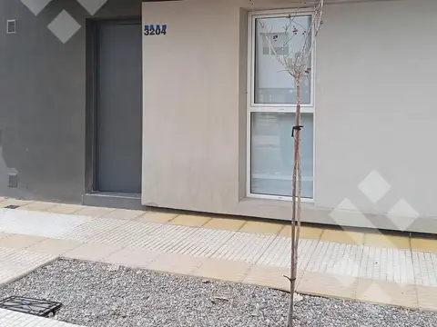 Casa en Alquiler en Neuquen, Confluencia