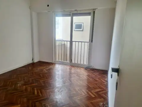 Departamento en Alquiler en Caballito, $ 450.000