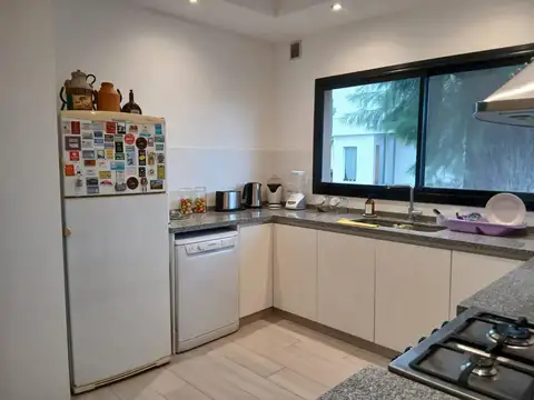 Casa en Alquiler Temporal en Muñiz, USD 2.600