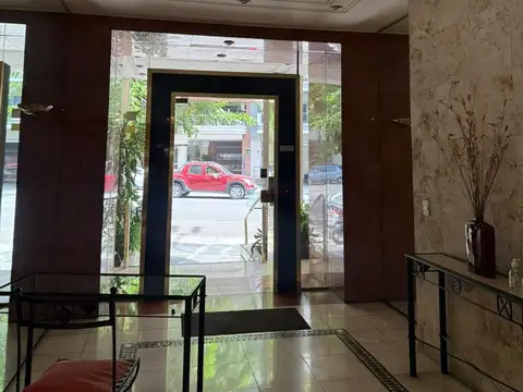 Avenida Juan Bautista Alberdi 800