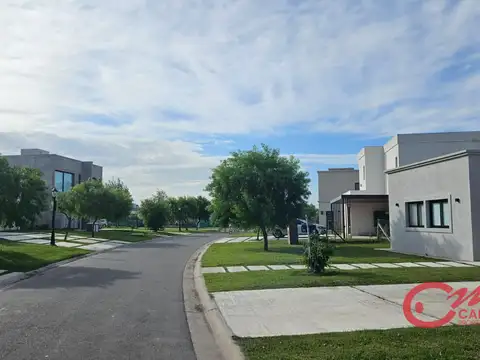 Terreno / Lote en venta de 512m2 ubicado en Pilar del Este