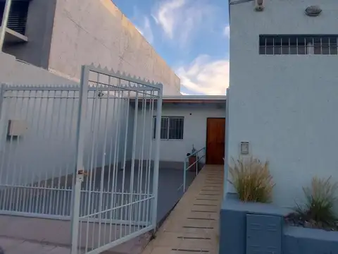 Casa en Venta en Villa Nueva de Guaymallen, Guaymallén