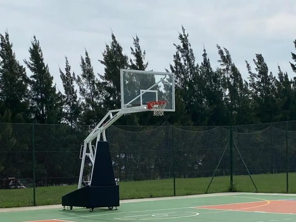 Terreno - 860  m² Total