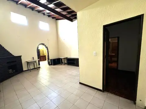 Depto Tipo Casa en Venta 25 años