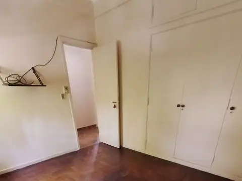 Av de los Incas 4700, Piso 2