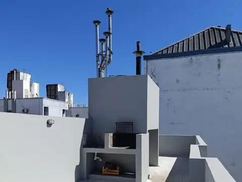 PLANTA BAJA CON PATIO EN B° GRAL PAZ