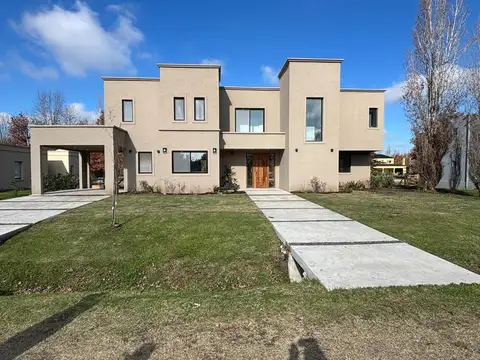 Casa en Venta en Haras Del Sol, USD 385.000